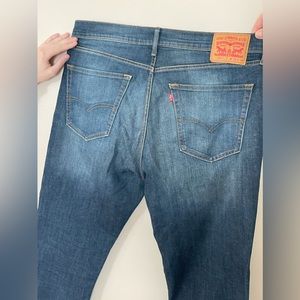 Men’s Levi’s Size: W 36, L 34